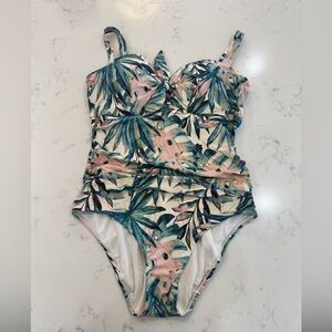 Alex Marie LARGE swimsuit